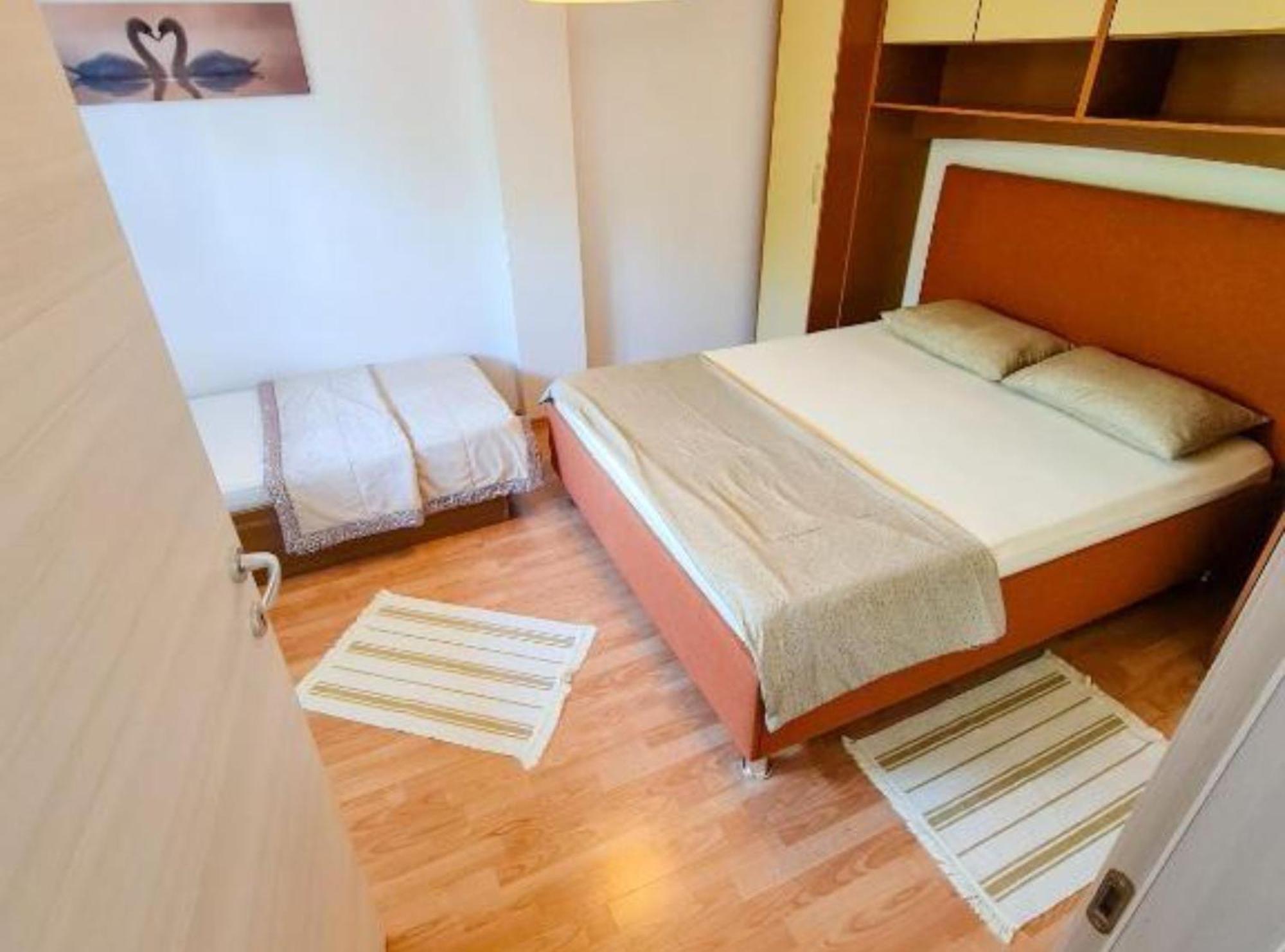 נובי ווינודולסקי Apartments Marko מראה חיצוני תמונה